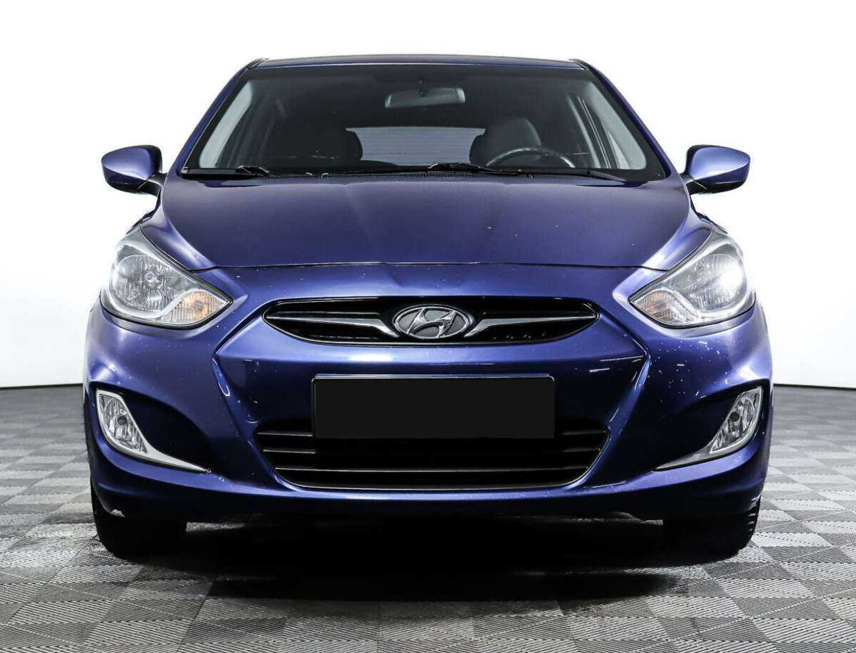 Hyundai Solaris, 2012 - фото №2