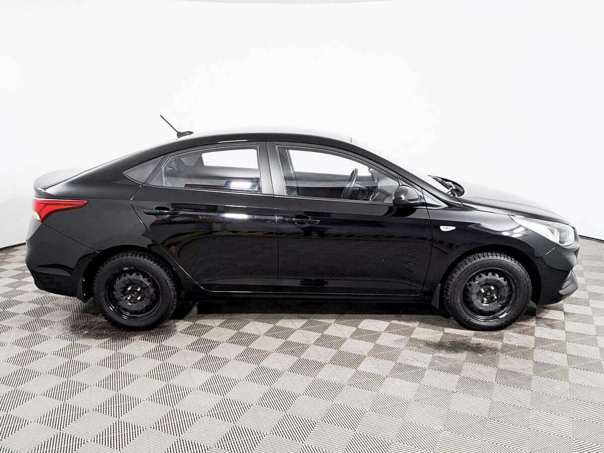 Hyundai Solaris, 2018 - фото №4