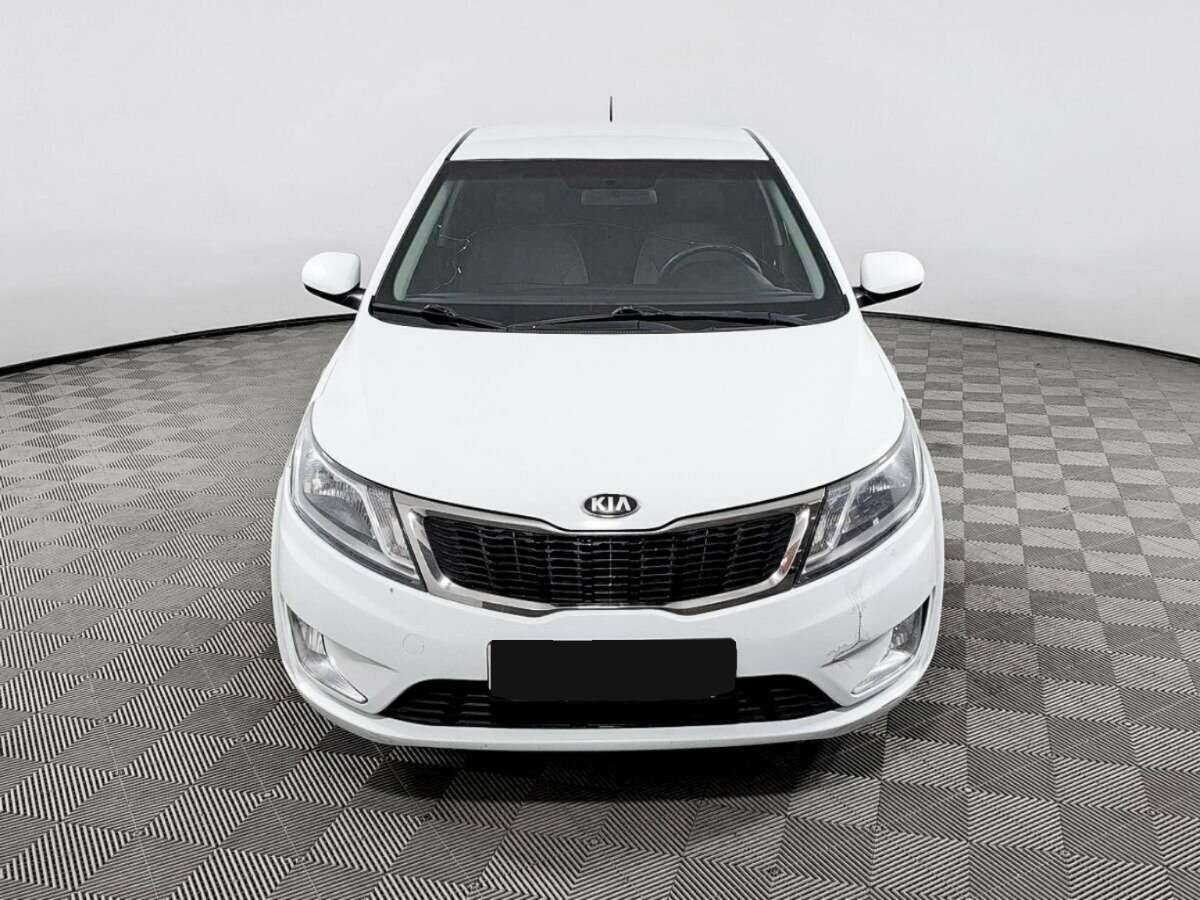 Kia Rio 5-speed, 2013 - фото №2