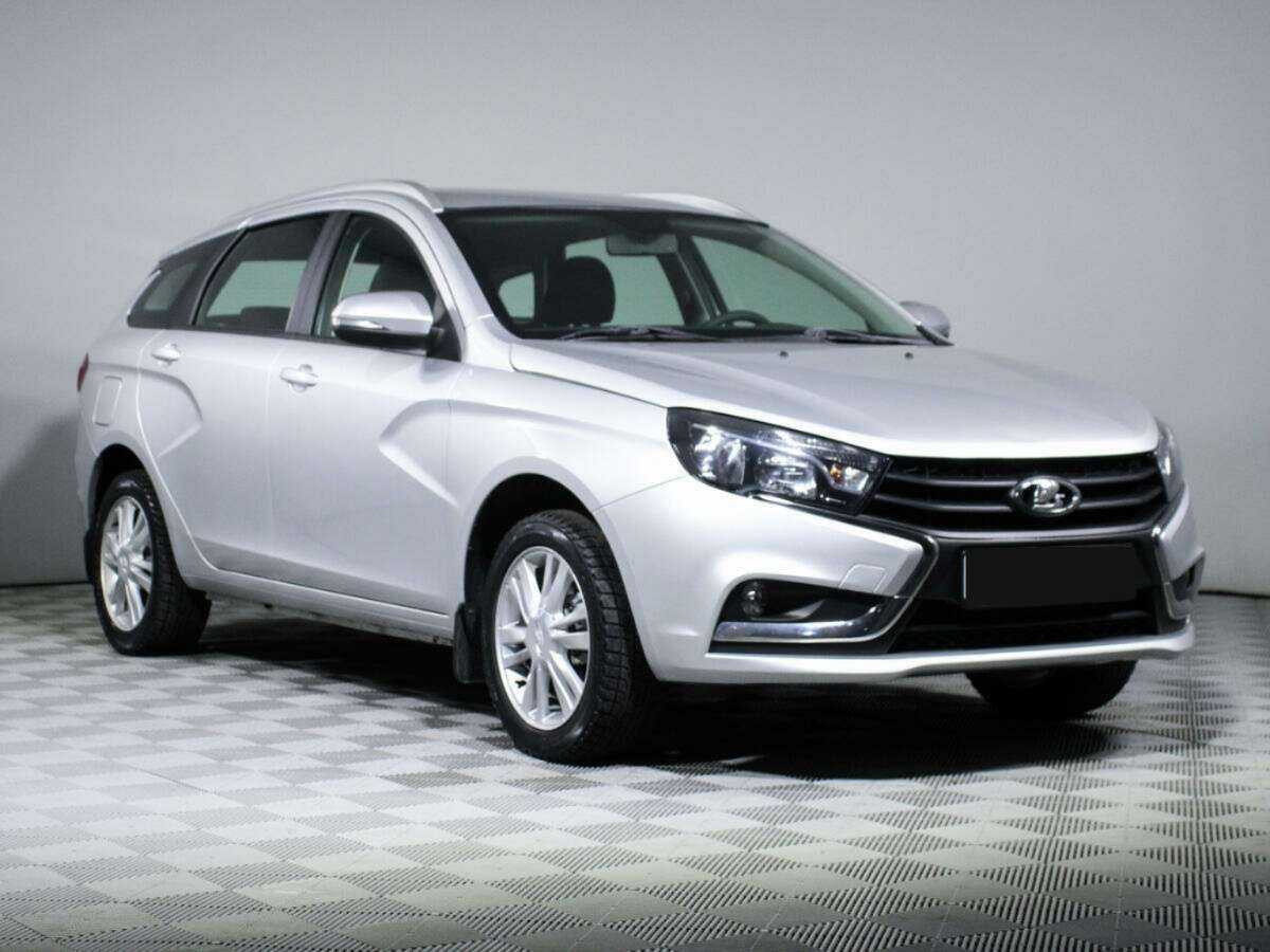Lada (ВАЗ) Vesta SW, 2019 - фото №3