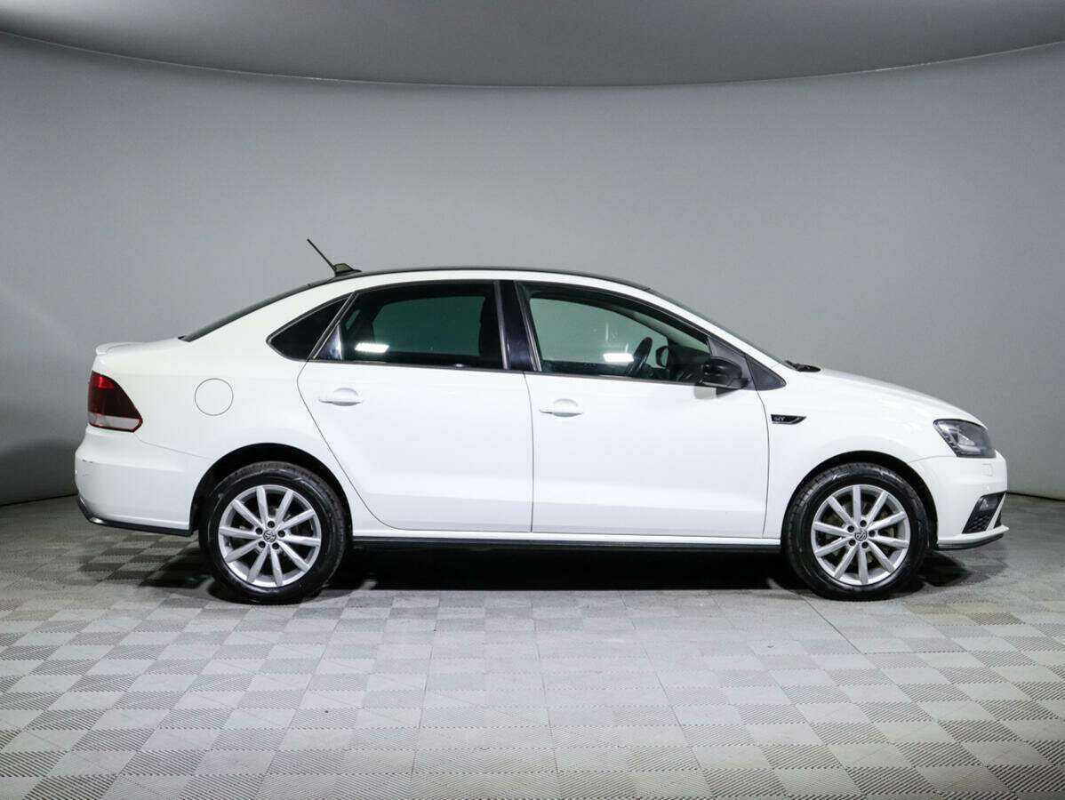 Volkswagen Polo, 2017 - фото №4