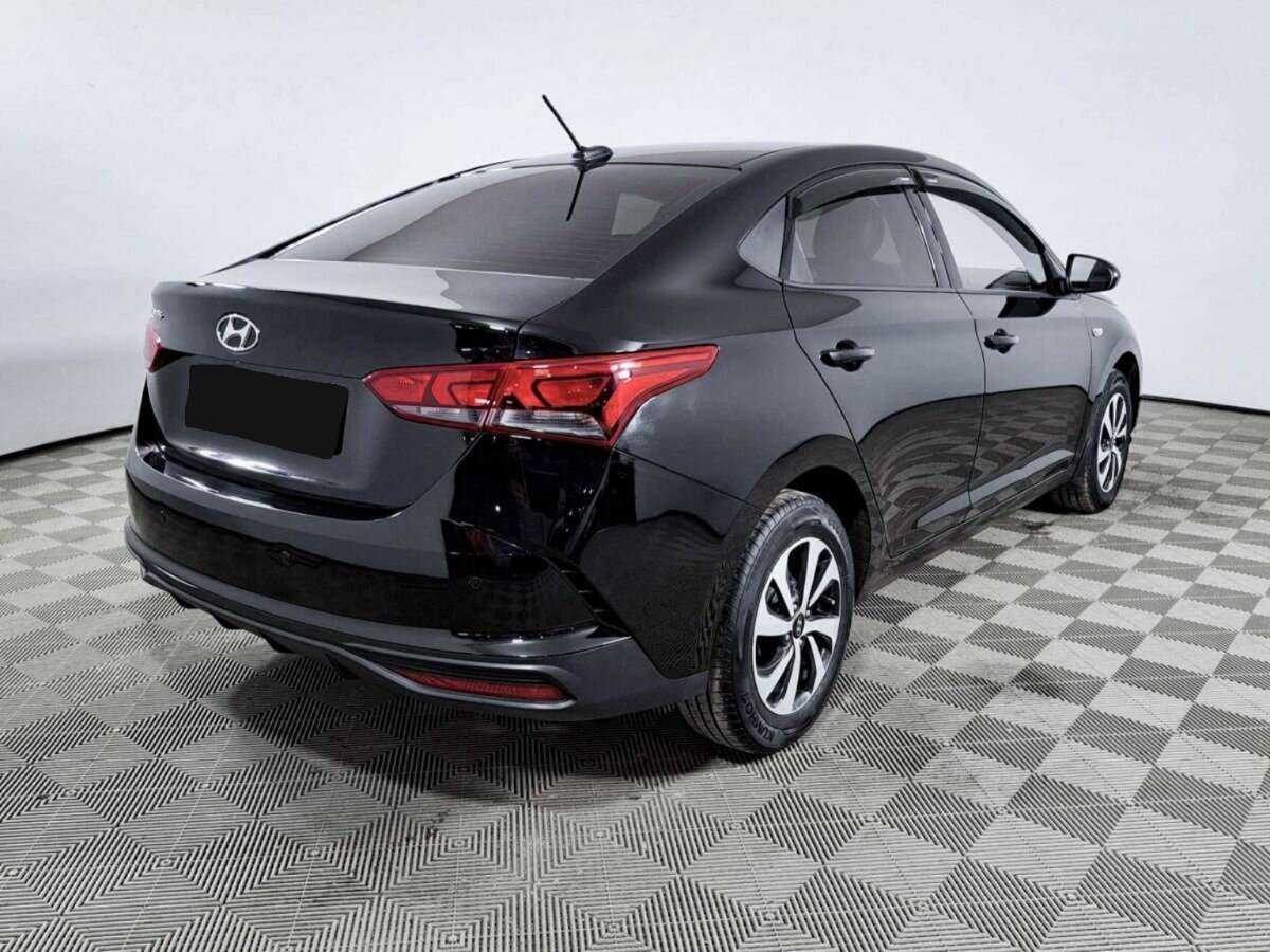 Hyundai Solaris, 2020 - фото №3