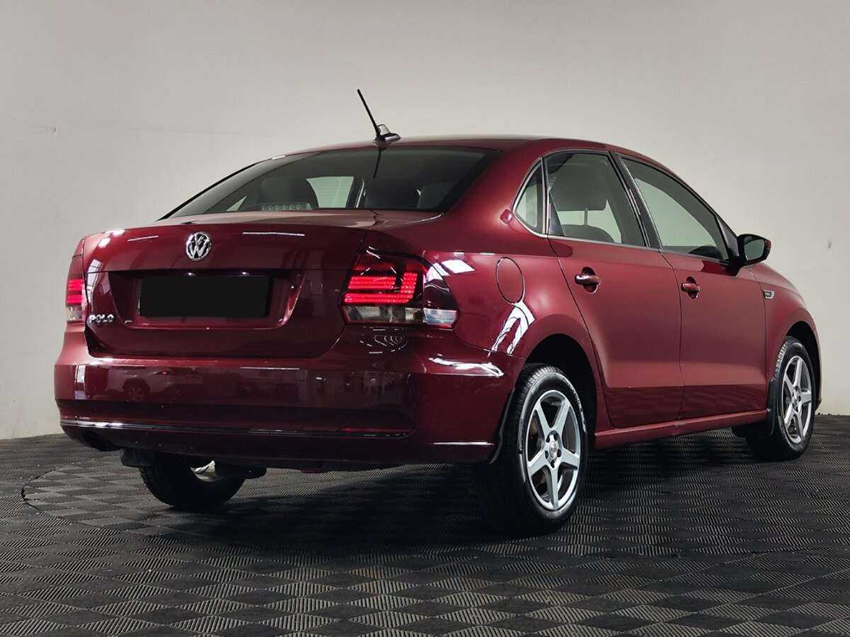 Volkswagen Polo, 2018 - фото №3