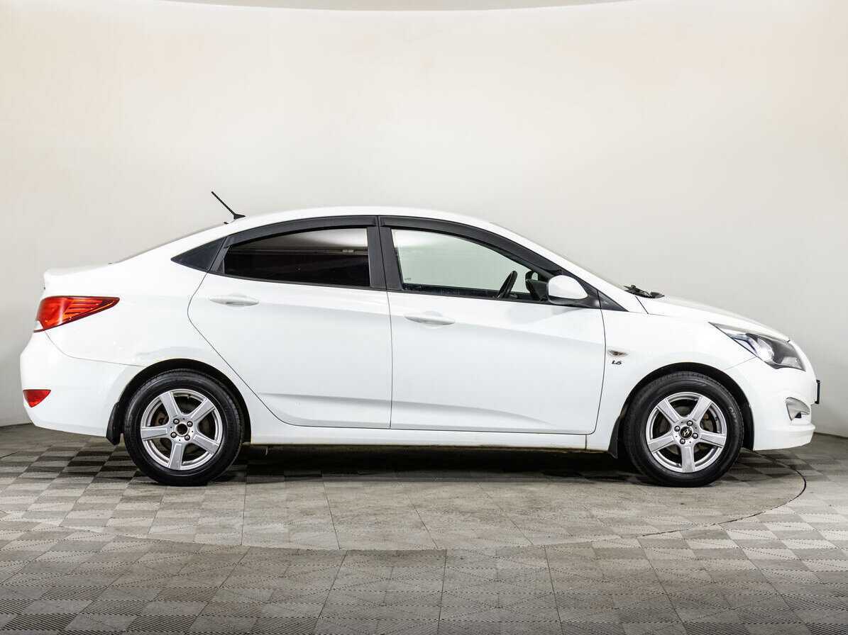 Hyundai Solaris, 2015 - фото №4