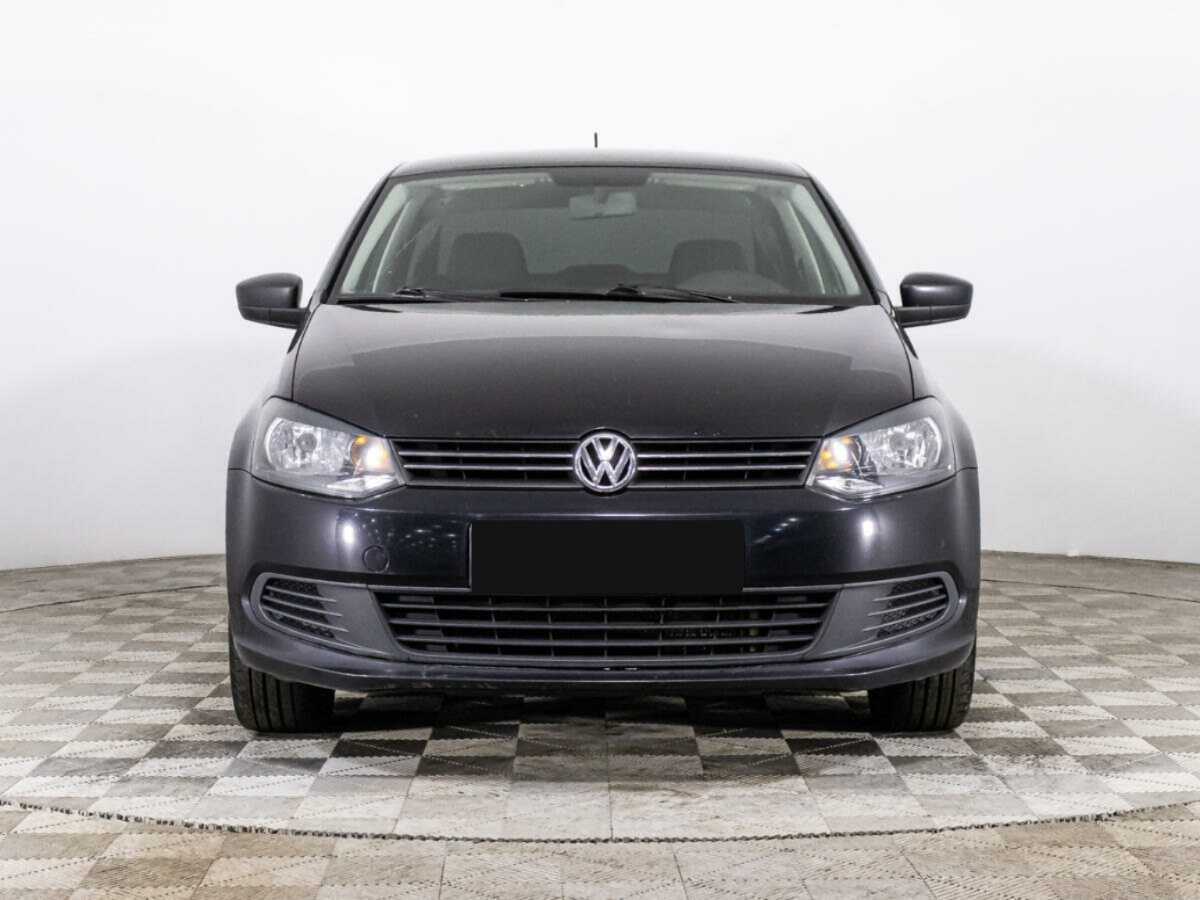 Volkswagen Polo, 2014 - фото №2