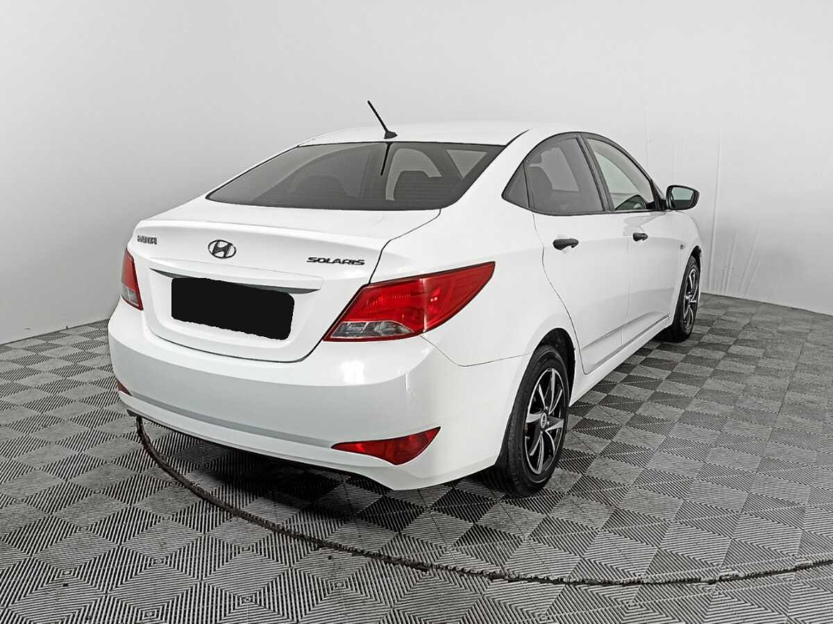 Hyundai Solaris, 2015 - фото №4