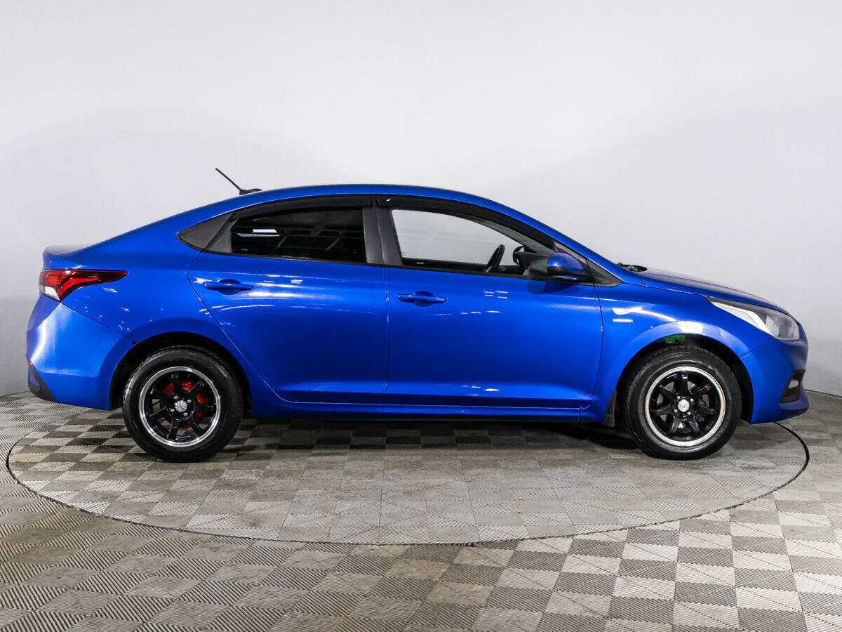 Hyundai Solaris, 2019 - фото №4