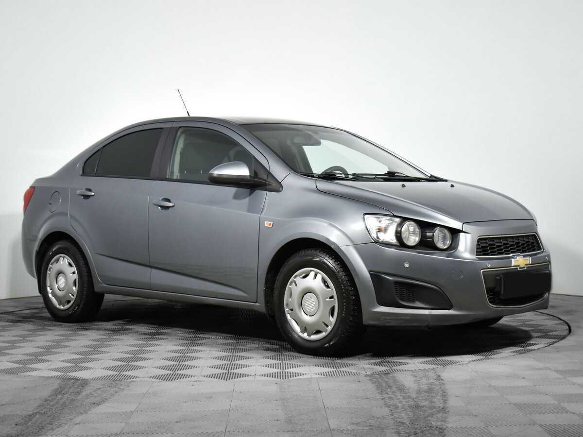 Chevrolet Aveo, 2014 - фото №3