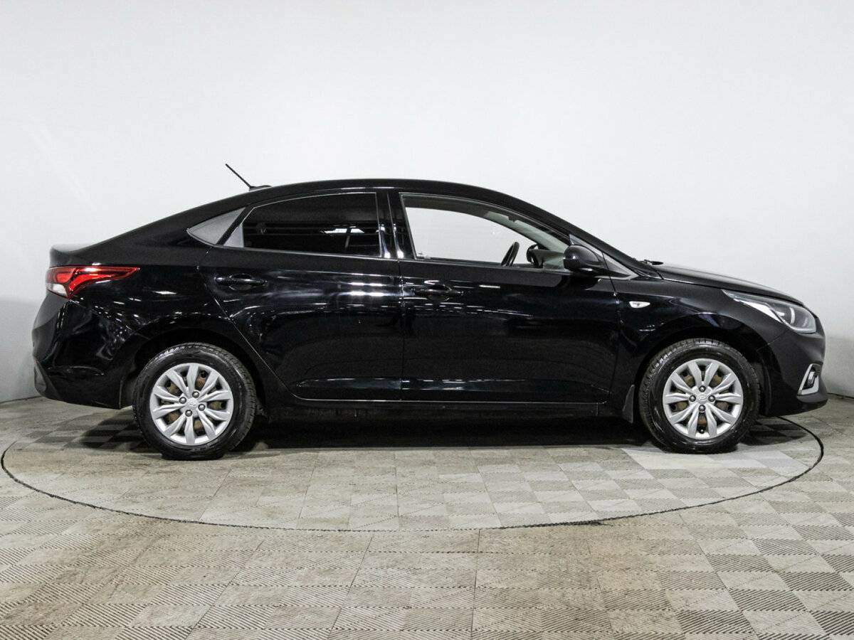 Hyundai Solaris, 2020 - фото №4