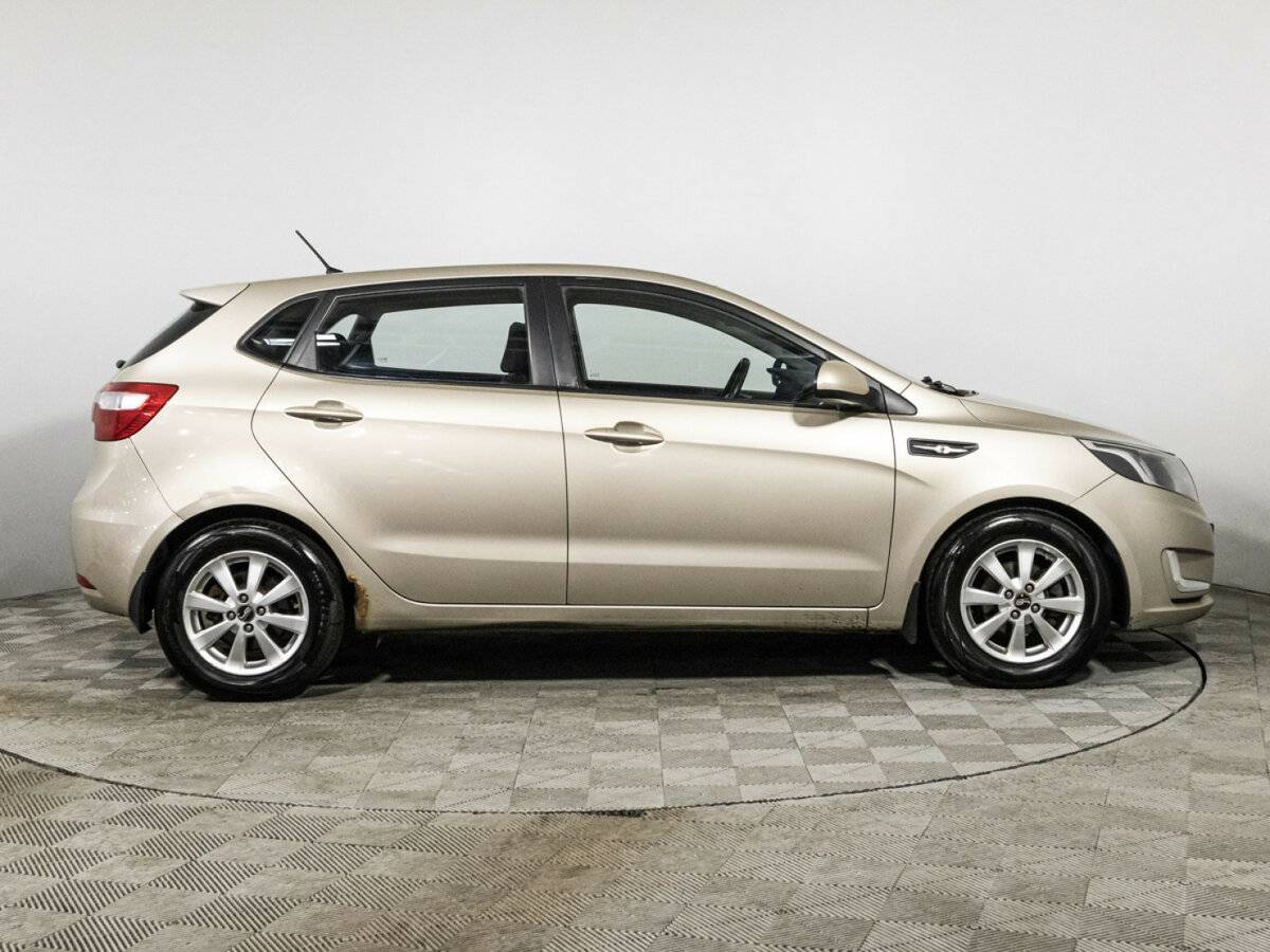 Kia Rio 6-speed, 2014 - фото №4