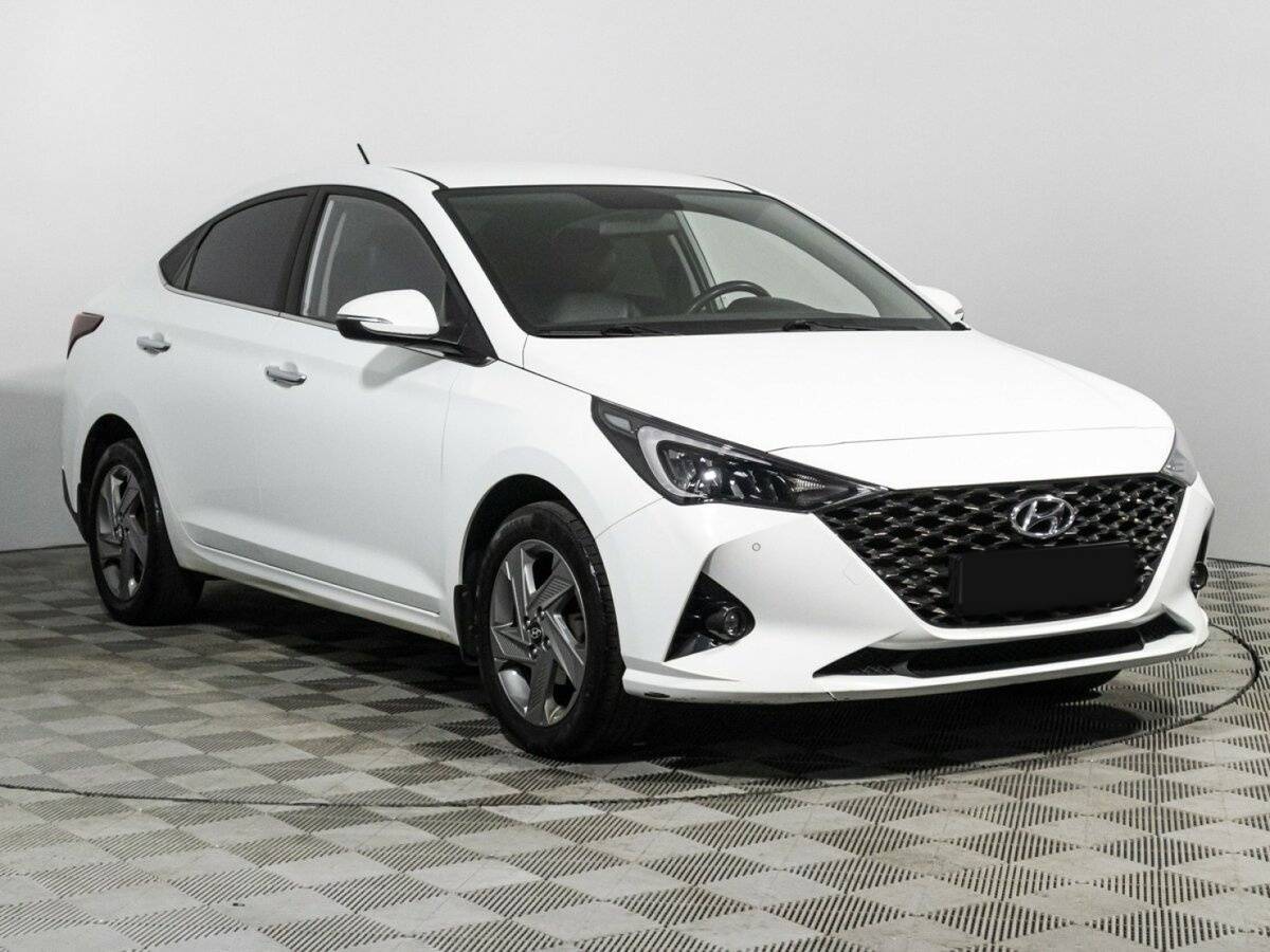 Hyundai Solaris, 2020 - фото №3