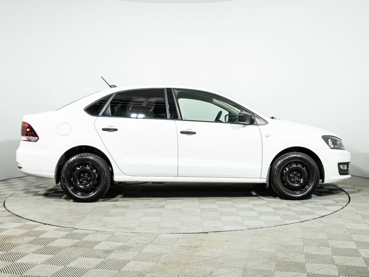 Volkswagen Polo V Рестайлинг, 2019 - фото №4