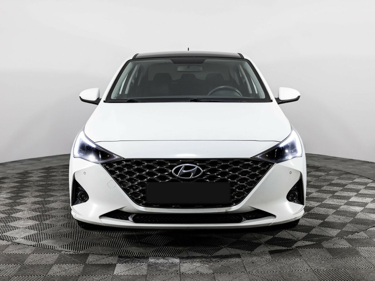 Hyundai Solaris II Рестайлинг, 2020 - фото №2